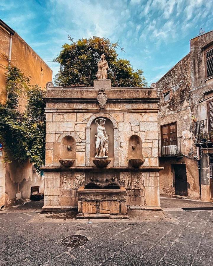 Porta San Paolo House Aparthotel กัสเตลบูโอโน ภายนอก รูปภาพ
