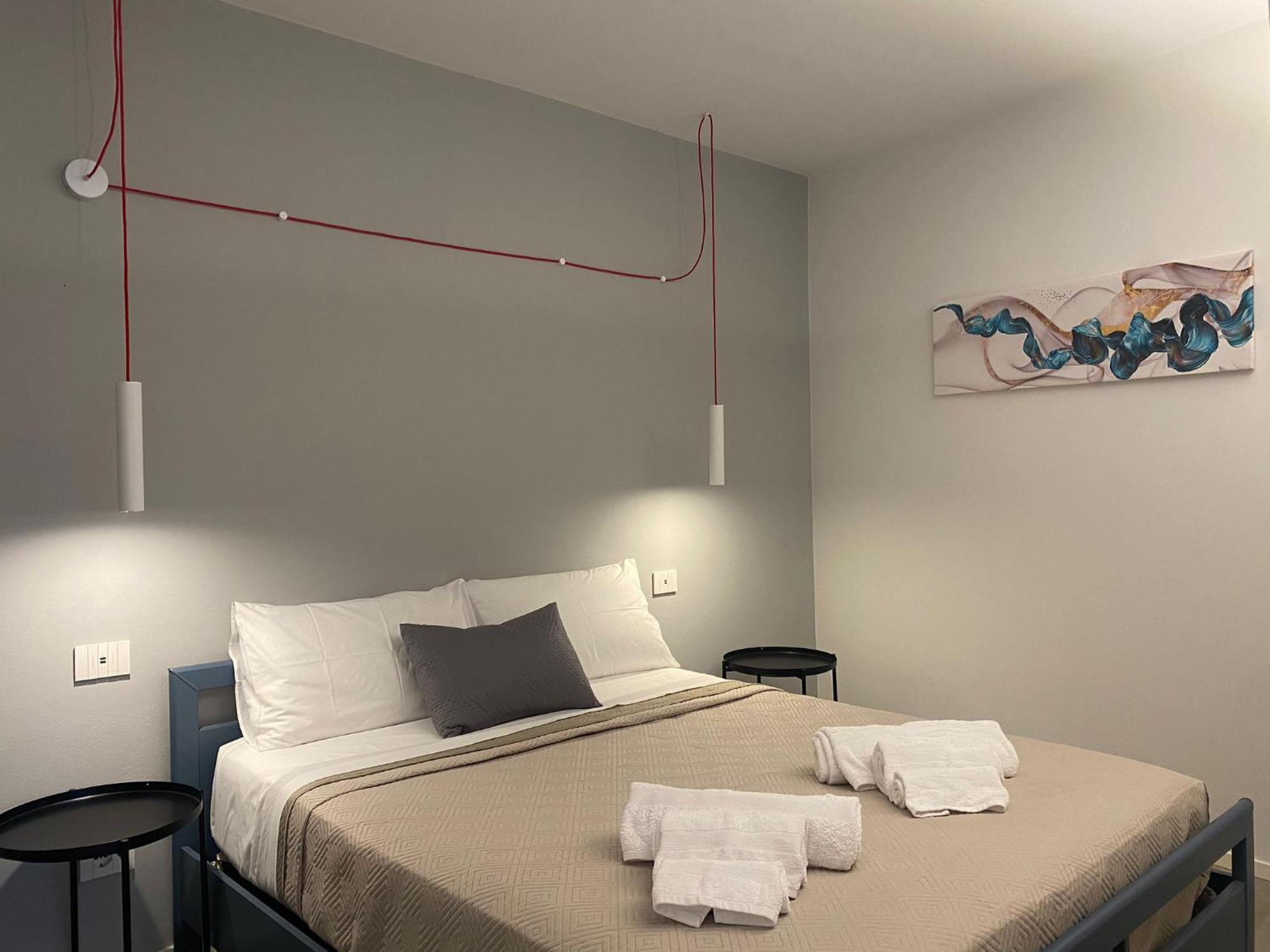 Porta San Paolo House Aparthotel กัสเตลบูโอโน ภายนอก รูปภาพ
